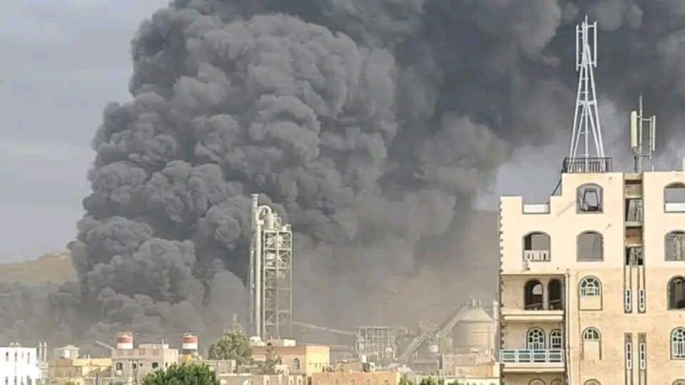 عاجل: إسرائيل تعلن تدمير مطار صنعاء بالكامل