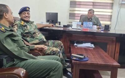 العميد المنهالي يشيد بجهود إدارة البحث الجنائي خلال زيارة ميدانية بساحل حضرموت