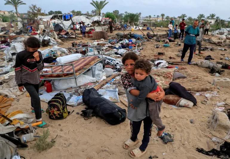 نحو 500 شهيد بغزة في 3 أيام ومستشفيات الشمال تخرج عن الخدمة