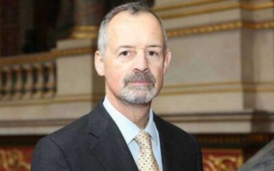 أهم ما جاء في مقال السفير البريطاني الأسبق لدى اليمن، إدموند فيتون براون