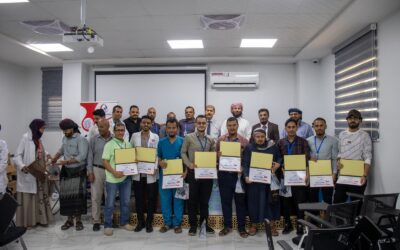 مستشفى عدن التعاوني الخيري يكرم موظفيه المتميزين بمناسبة عيد العمال العالمي