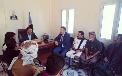 رئيس انتقالي أبين يلتقي وكيل المحافظة الشيخ حسين الجنيدي وشخصيات قبلية من محافظة شبوة