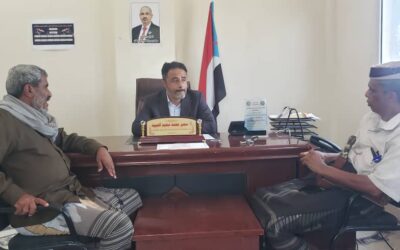 رئيس انتقالي أبين يلتقي مدير عام الوضيع ويبحث الأوضاع الخدمية بالمديرية
