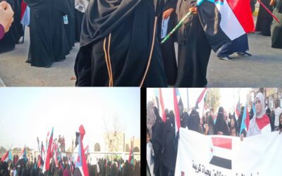 “نساء الحوطة ينتفضن: وقفة احتجاجية حاشدة تطالب بالخدمات وصرف الرواتب”