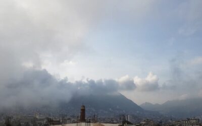 ثلاثة انفجارات في إب..  غارات جوية أمريكية تستهدف مواقع تابعة للحوثيين في خمس محافظات
