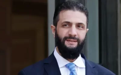 “وول ستريت جورنال”: الشرع يطلب لقاء ترامب لبحث إعادة إعمار سوريا