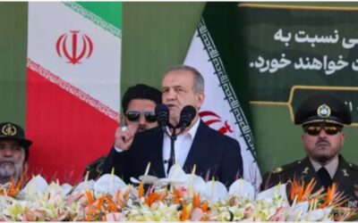 بعد تهديدات ترامب.. الرئيس الإيراني يلوح بإغلاق مضيق هرمز