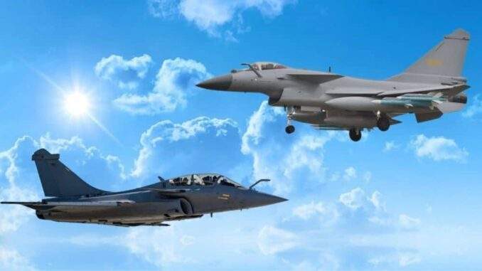طائرة “جيه-10” الصينية تكسر هيبة الطيران الغربي والأمريكي.. مقارنة شاملة