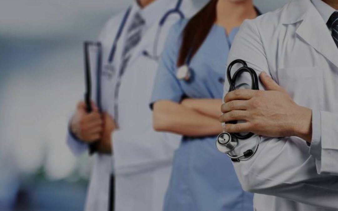 “خطر خفي” بعد الأربعين.. عادات تمارسها يومياً تضرّ بصحتك