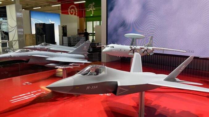 هل تُحلّق مقاتلة J‑35A الصينية في سماء مصر أو الجزائر؟