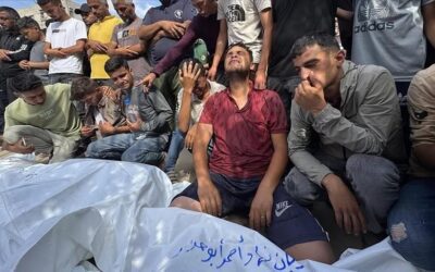 استشهاد 30 فلسطينيا بينهم أطفال بغارات إسرائيلية على قطاع غزة