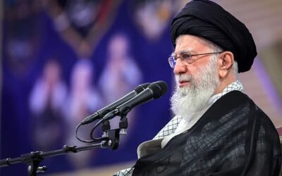 خامنئي يؤكد مقتل عدد من القادة العسكريين والعلماء النوويين الإيرانيين ويصرح: الكيان الصهيوني سيتلقى عقابا شديدا