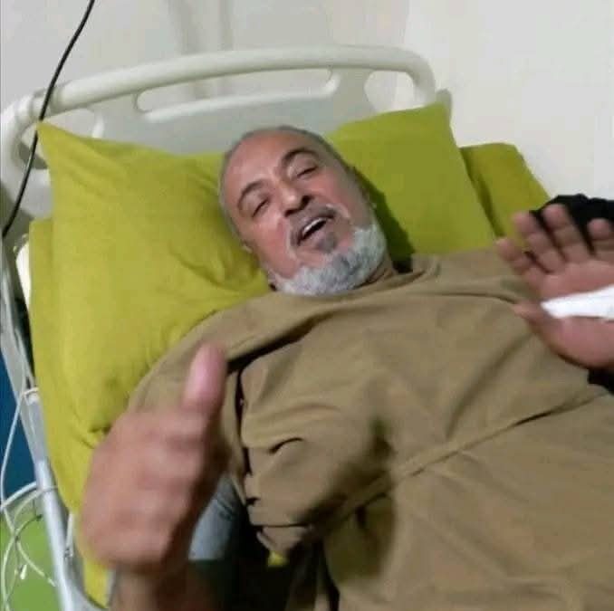 من هو الفنان قاسم عمر؟