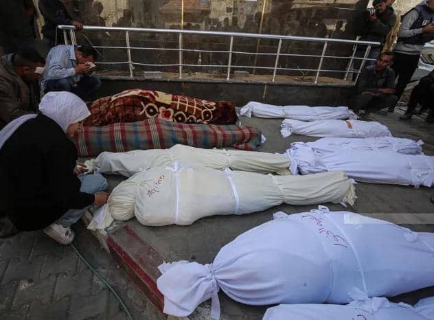 استشهاد 35 فلسطينيا جراء غارات الاحتلال على غزة منذ فجر اليوم