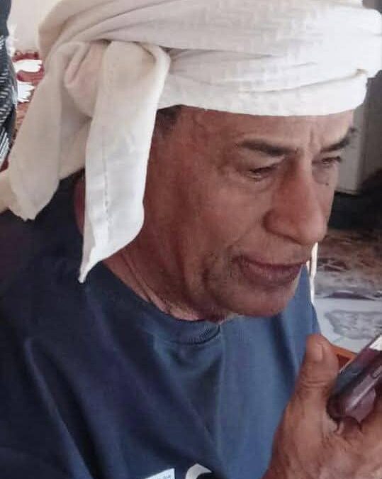 قائد محور يافع  يعزي بوفاة شيخ مشائخ آل حنش الشيخ ناصر عبدالله سالم العطافي الحنشي الكلدي