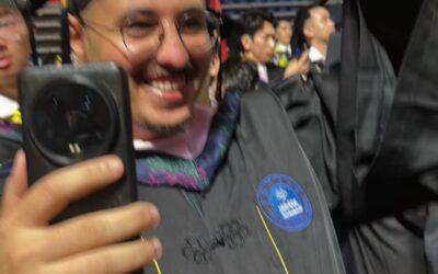 تهنئة قلبية بمناسبة التخرج