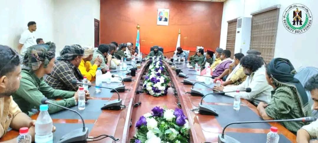 شيوخ وجهاء المراقشة يتعهدون أمام الوالي بإحضار أي قاطع طريق خلال 48 ساعة