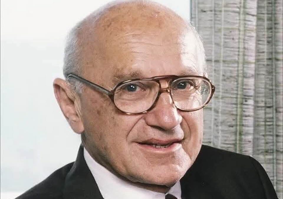 ماهي أفضل دولة في العالم سوال وجه لحائز على جائزة نوبل ؟   ماذا تتوقع رده ؟!