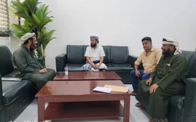 مدير دائرة العلاقات العامة بالحزام الأمني يبحث مع نائب وزير الأوقاف ومدير صندوق النظافة بعدن سبل التعاون المشترك