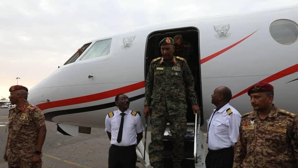 السودان: البرهان يصل إلى الخرطوم للمرة الأولى منذ اندلاع الحرب