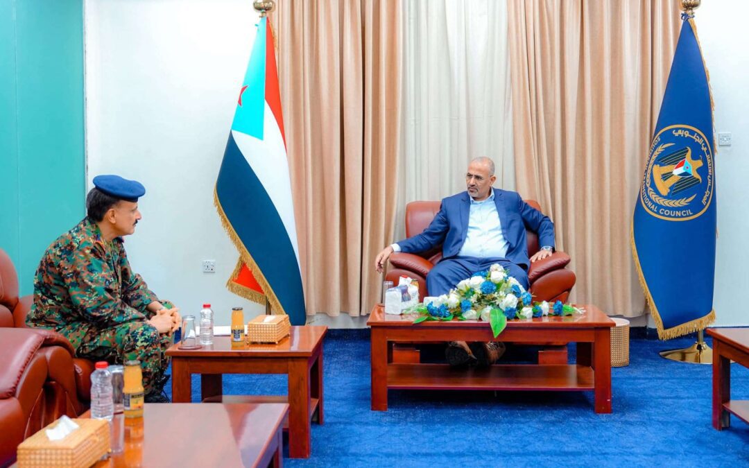 الرئيس الزُبيدي يطّلع على جاهزية قوات الأمن الخاصة ويشدد على أهمية تكثيف برامج التدريب ورفع القدرات