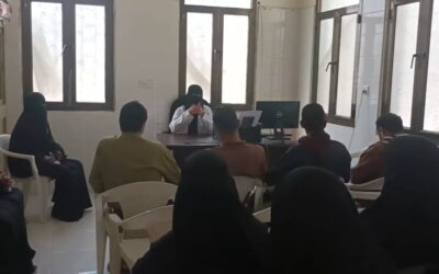 اجتماع تنسيقي موسع لمتطوعي التثقيف الصحي بيافع سرار استعداداً لانطلاق حملة شلل الأطفال الوطنية