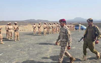 العميد نصر عاطف اليافعي قائد ألوية الدعم والإسناد يشيد بجاهزية اللواء الثاني دعم واسناد بمحور أبين