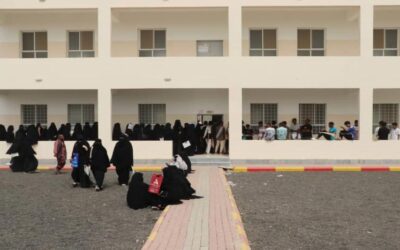 تواصل إجراءات تسجيل الطلاب المستجدين في كليات جامعة أبين