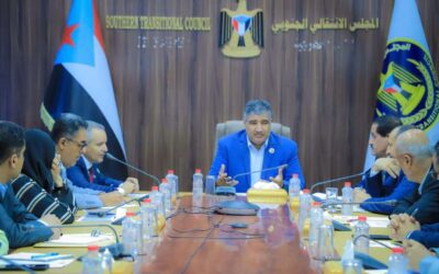 الأمانة العامة تستعرض مستوى أداء فرق التوجيه والرقابة الرئاسية بالمحافظات