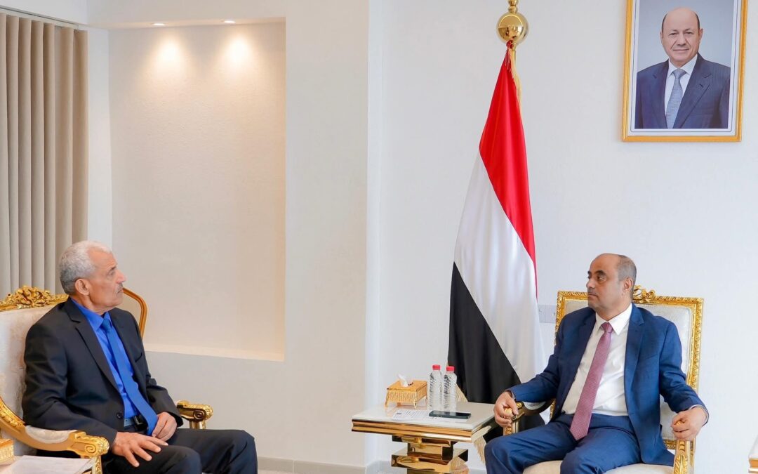 رئيس الوزراء يجتمع برئيس اللجنة الأمنية والعسكرية