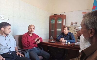 انتقالي أبين والسلطة المحلية بزنحبار يناقشان تنسيق العمل المشترك لحملة مراقبة الأسواق بالمديرية