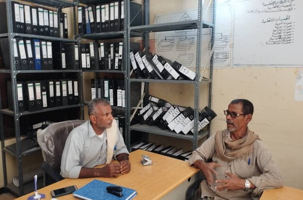 انتقالي خنفر يتفقد مكتب الشؤون الاجتماعية والعمل بالمديرية