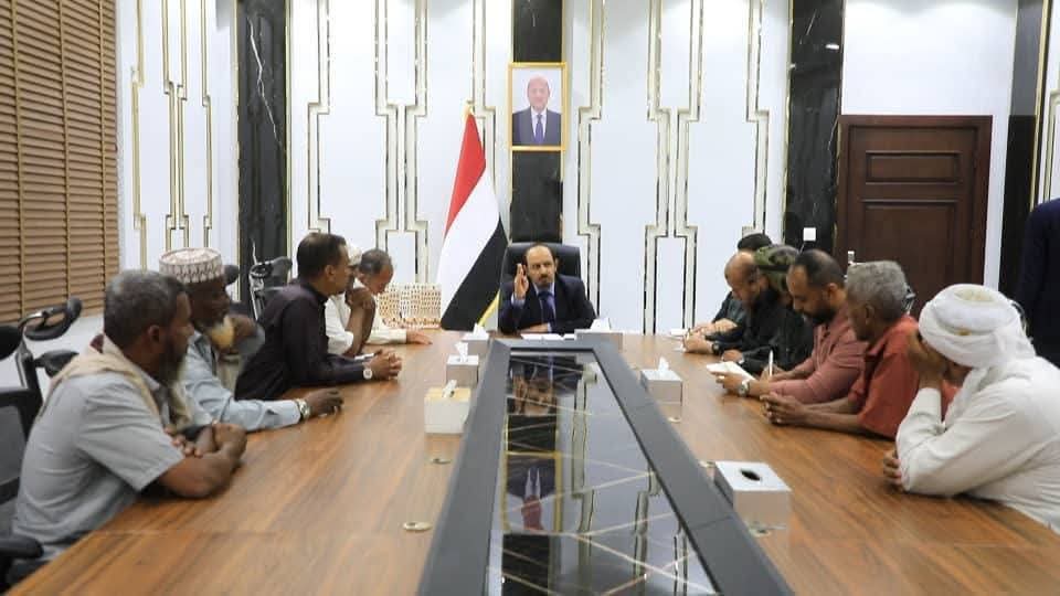 محافظ حضرموت يرحب بتوصيات اللجنة المجتمعية ويثمن دورها في المساهمة إلى جانب الجهات المختصة للإشراف على ملف وقود محطات التوليد
