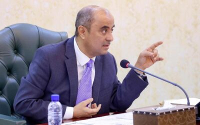 رئيس الوزراء يوجه الهيئة العامة للأراضي بمنح فرصة نهائية للمستثمرين غير الملتزمين او سحب الأراضي الممنوحة لهم
