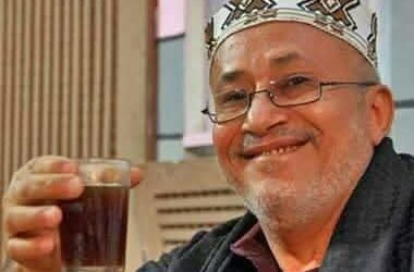 الفنان المسرحي العدني احمدعبدالله حسين في سطور