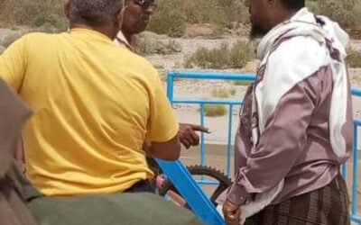 مدير عام خنفر ومدير عام وحدة الري أبين ومدير مكتب الزراعة خنفر  يتفقدون قنوات الري بالمديرية