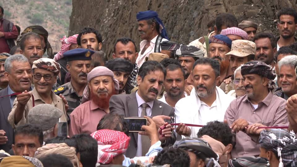 على مدى يومين  دلتا برس تشارك في افتتاح بوابة الفلاح وطريق رهوة الفلاح – حمة وتكريم الشاعر أمين الكلدي اثر فوزه في مسابقة الشعر .