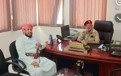 رئيس عمليات المنطقة العسكرية الثانية العميد بن علي الحاج يلتقي الشيخ امين بن علي الحاج .