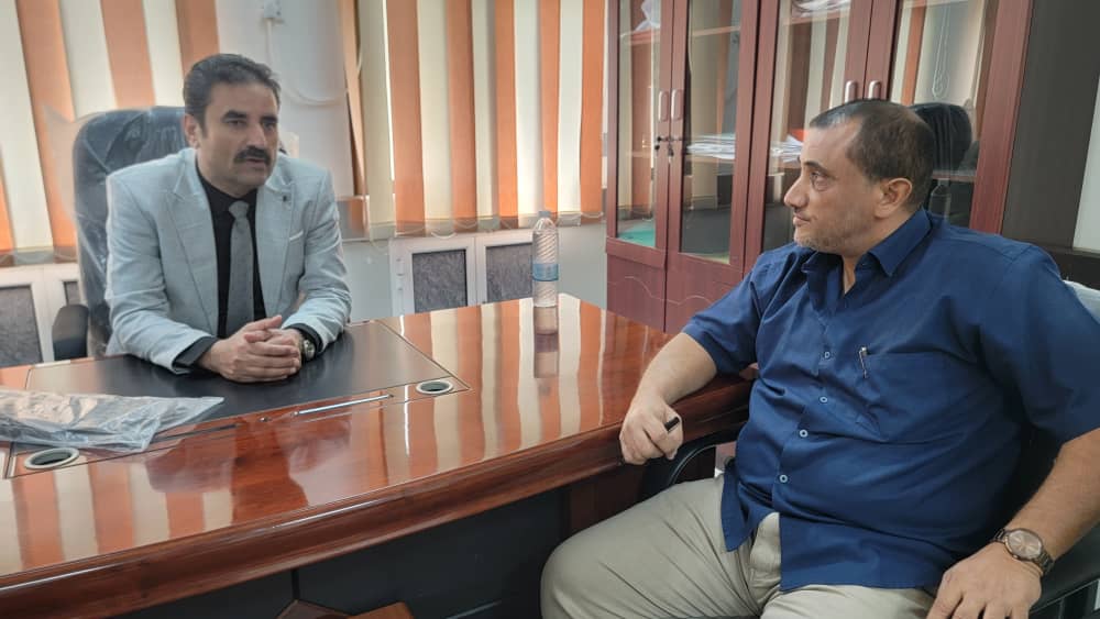 فريق التوجيه والرقابة الرئاسي برئاسة الجبواني يطلع على أوضاع البنوك ومؤسسة المياه في محافظة أبين