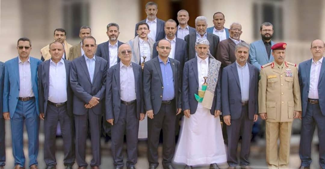 الحوثيون يعلنون رسميًا مقتل رئيس حكومتهم وعدد من الوزراء بقصف اسرائيلي الخميس