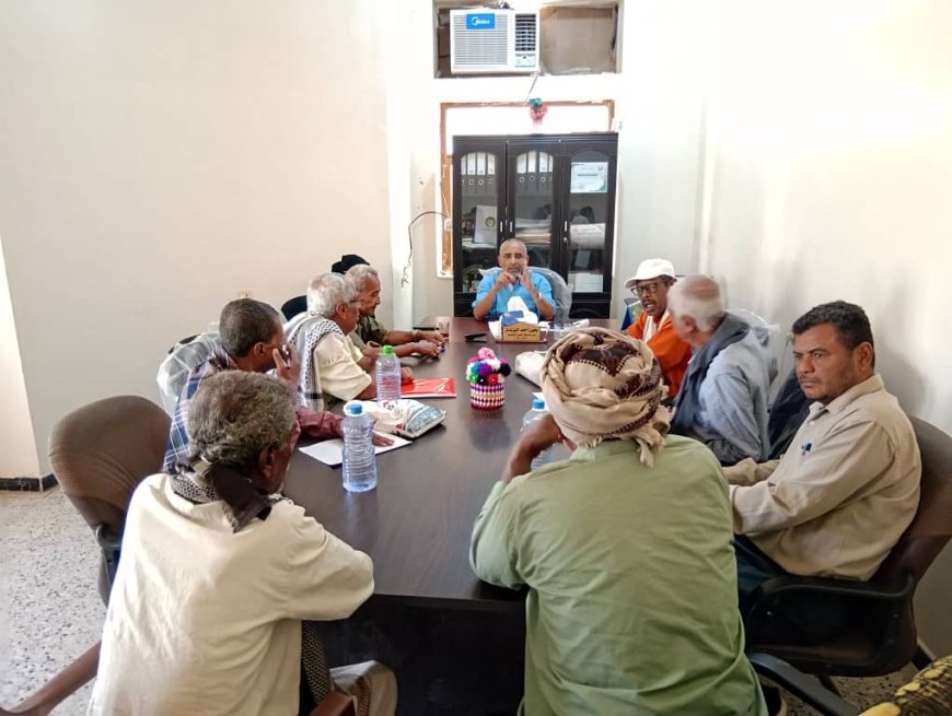 اليزيدي يترأس اليوم  اجتماع  الهيئة التنفيذية للجمعية التعاونية لتسويق المنتجات الزراعية والخدمات بأبين