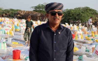 نائب رئيس تنفيذية انتقالي أبين يشرف على توزيع السلة الغذائية لمتضرري السيول بخنفر
