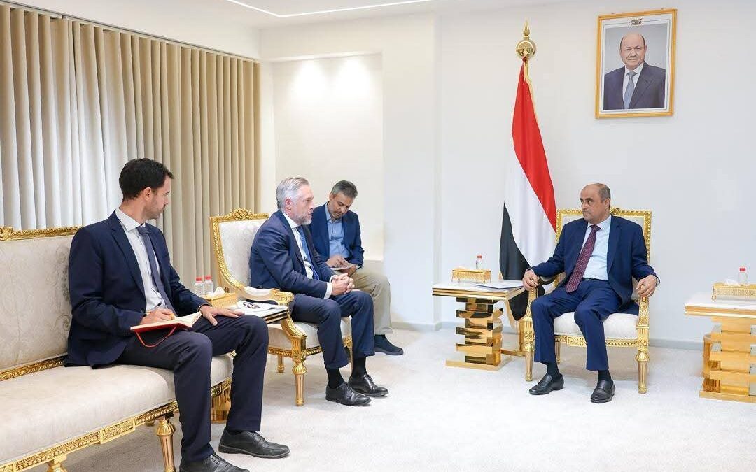 رئيس الوزراء يستقبل في عدن سفير الاتحاد الأوروبي الجديد لدى اليمن