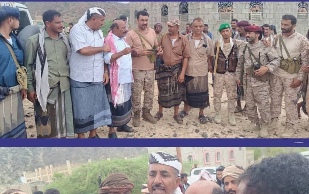 بتوجيهات من قائد الوية الدعم والاسناد العميد نصر اليافعي.. تدخل قوة من اللواء الاول دعم واسناد لفض الاشتباك بين قبيلتين  متحاربتين في مديرية المحفد بمحافظة ابين