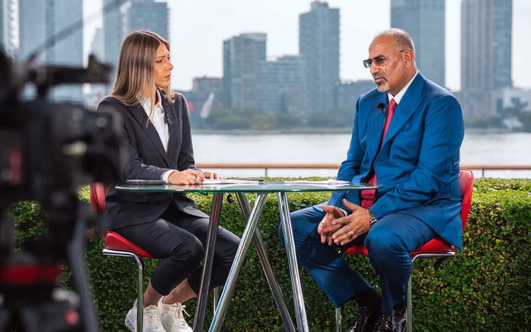 الرئيس الزُبيدي لـ قناة سكاي نيوز: نحتاج إرادة دولية في مواجهة مليشيات الـحوثي واستقلال الجنوب هدف لا رجعة فيه