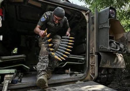 روسيا تتهم بريطانيا بسرقة أصولها المجمدة لشراء أسلحة لأوكرانيا