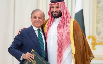 السعودية و باكستان توقعان اتفاقية للدفاع الاستراتيجي المشترك