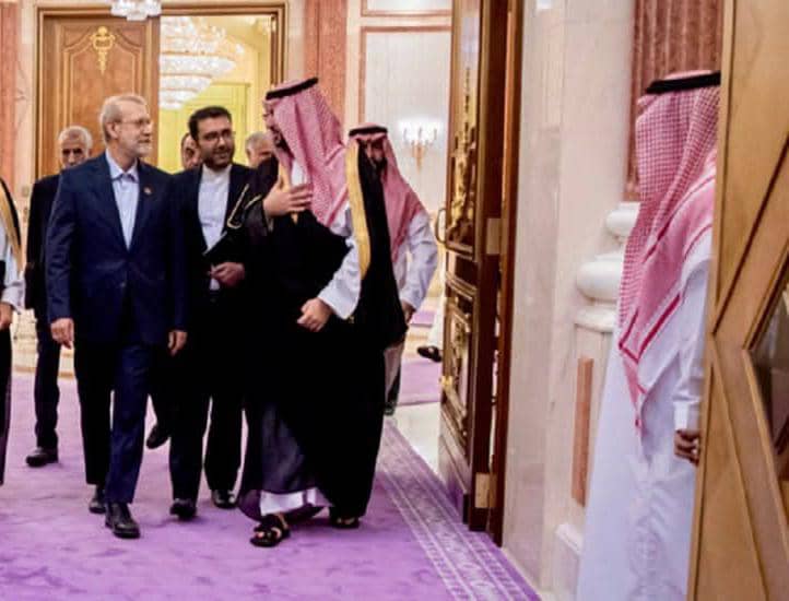 لاريجاني بعد لقاء بن_سلمان: بحثنا التعاون_الدفاعي وتقرر أن يتم على شكل مجموعات