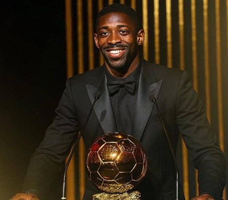 رسمياً.. عثمان ديمبيلي يحصل على جائزة الكرة الذهبية لعام 2025