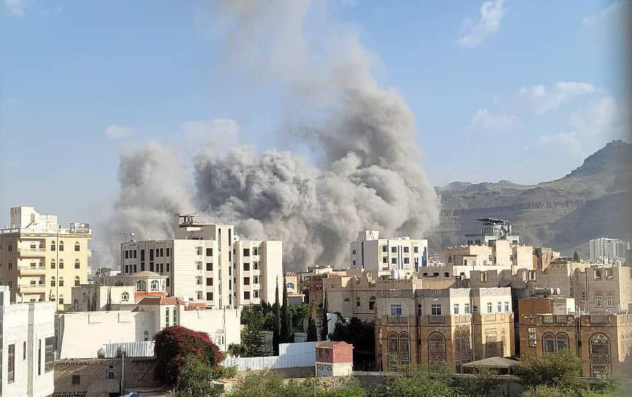 20 طائرة و65 قنبلة.. تفاصيل الهجوم الإسرائيلي على صنعاء